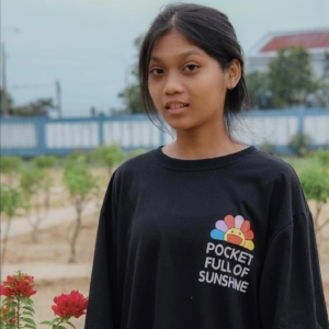 Een foto van een weesstudenten van Hoa Mai Orphanage te Danang.